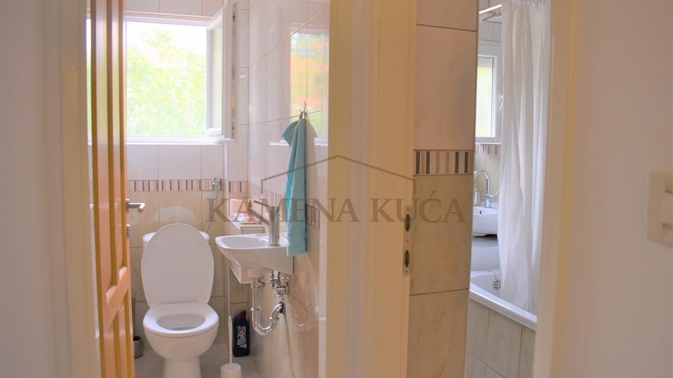 VOŠTARNICA - RENOVIRANI STAN + PODRUM OD 30 M2, CIJENA NIJE FIKSNA!