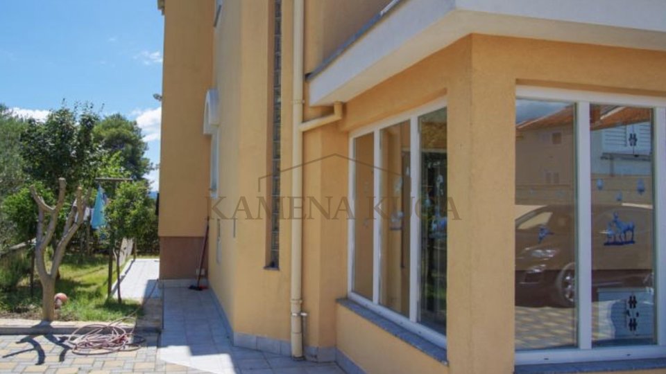 Zu verkaufen ein wunderschoenes Haus mit Meerblick an bester Lage von Zadar!