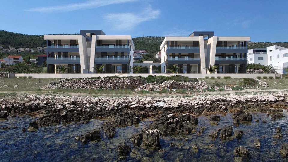 Exklusive Penthaus Wohnung in Vinjerac, bei Zadar. Erste Reihe zum Meer