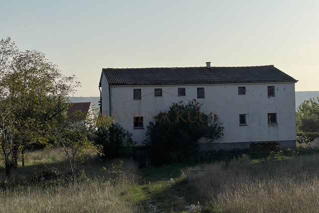 Land, 250 m2, For Sale, Ražanac - Ljubač